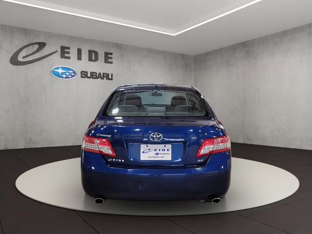 2010 Blue Ribbon Metallic Toyota Camry SE FWD Sedan