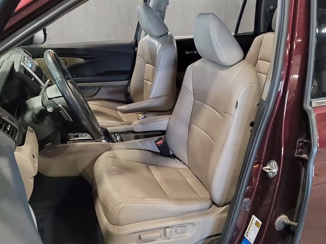 2017 Dark Cherry Pearl Honda Pilot Touring AWD SUV