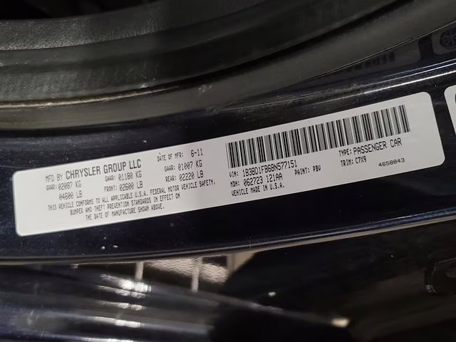 2011 Blackberry Pearlcoat Dodge Avenger Mainstreet FWD Sedan