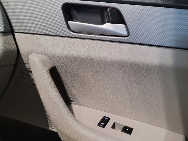 2018 Lakeside Blue Hyundai Sonata SE FWD Sedan