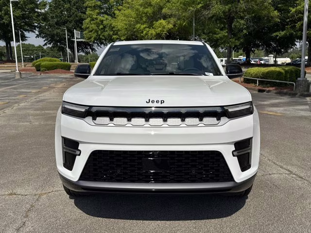 2026 Bright White Clearcoat Jeep Grand Wagoneer RWD SUV