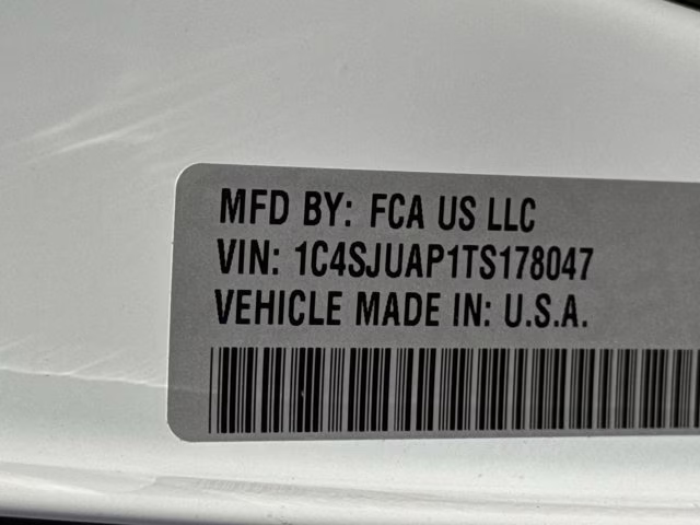 2026 Bright White Clearcoat Jeep Grand Wagoneer RWD SUV