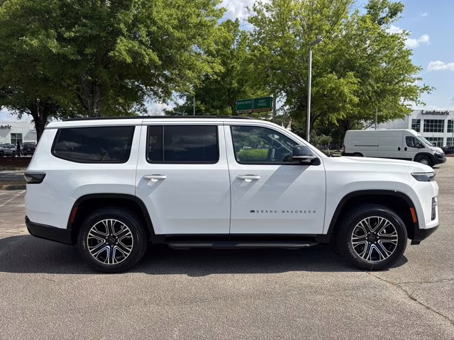 2026 Bright White Clearcoat Jeep Grand Wagoneer RWD SUV