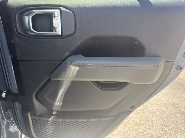 2026 Anvil Clearcoat Jeep Gladiator Mojave X 4X4 Truck