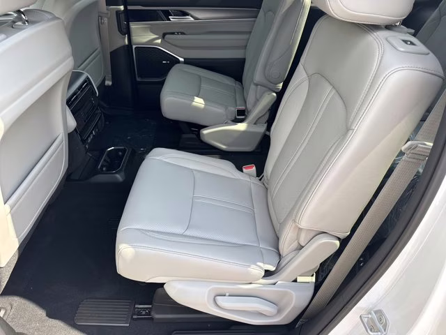 2026 Bright White Clearcoat Jeep Grand Wagoneer RWD SUV