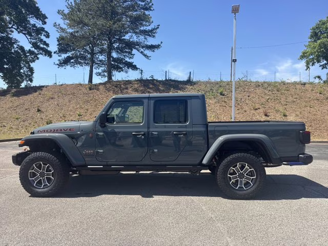 2026 Anvil Clearcoat Jeep Gladiator Mojave X 4X4 Truck