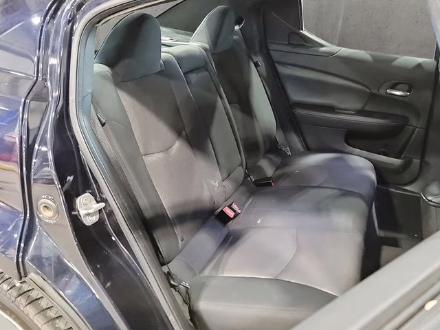 2011 Blackberry Pearlcoat Dodge Avenger Mainstreet FWD Sedan