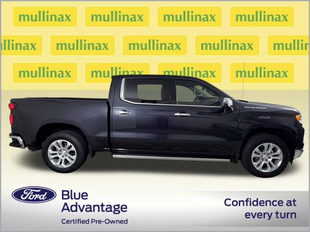 2022 Dark Ash Metallic Chevrolet Silverado 1500 LTZ RWD Truck