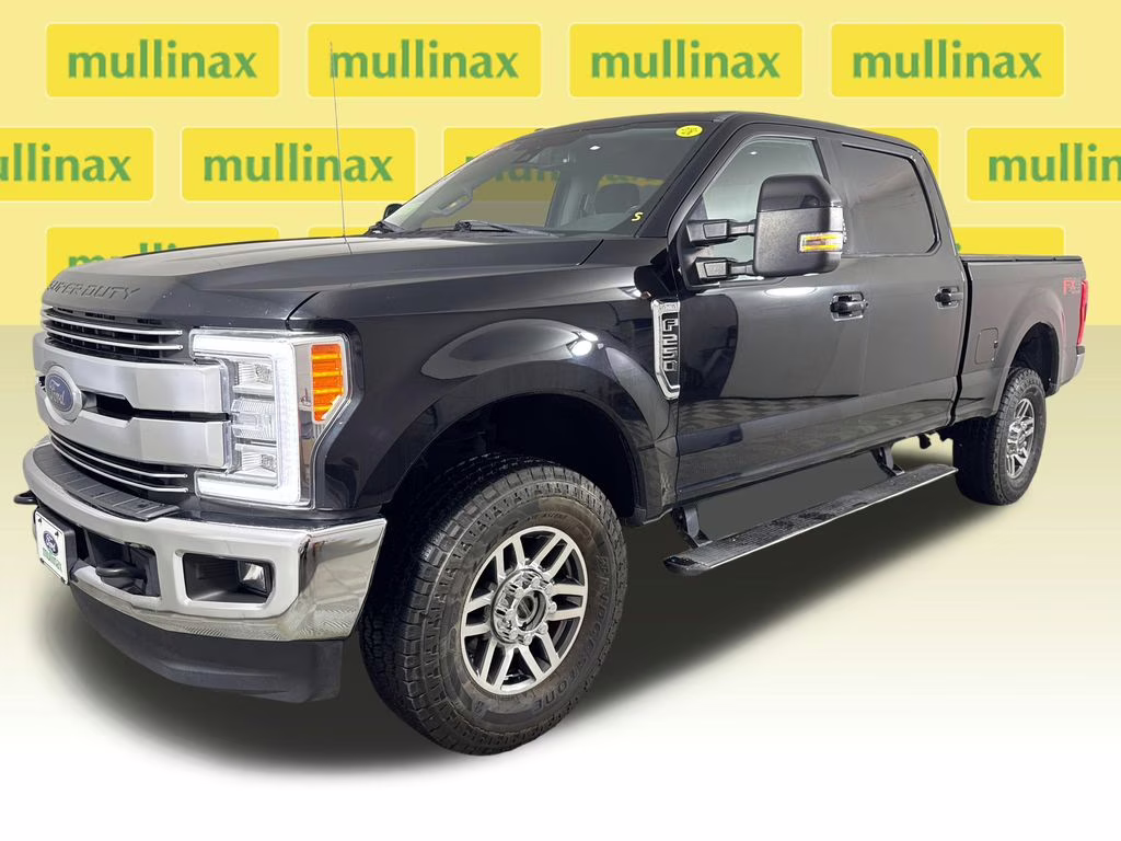 2018 Shadow Black Ford Super Duty F-250 SRW Lariat 4X4 Truck