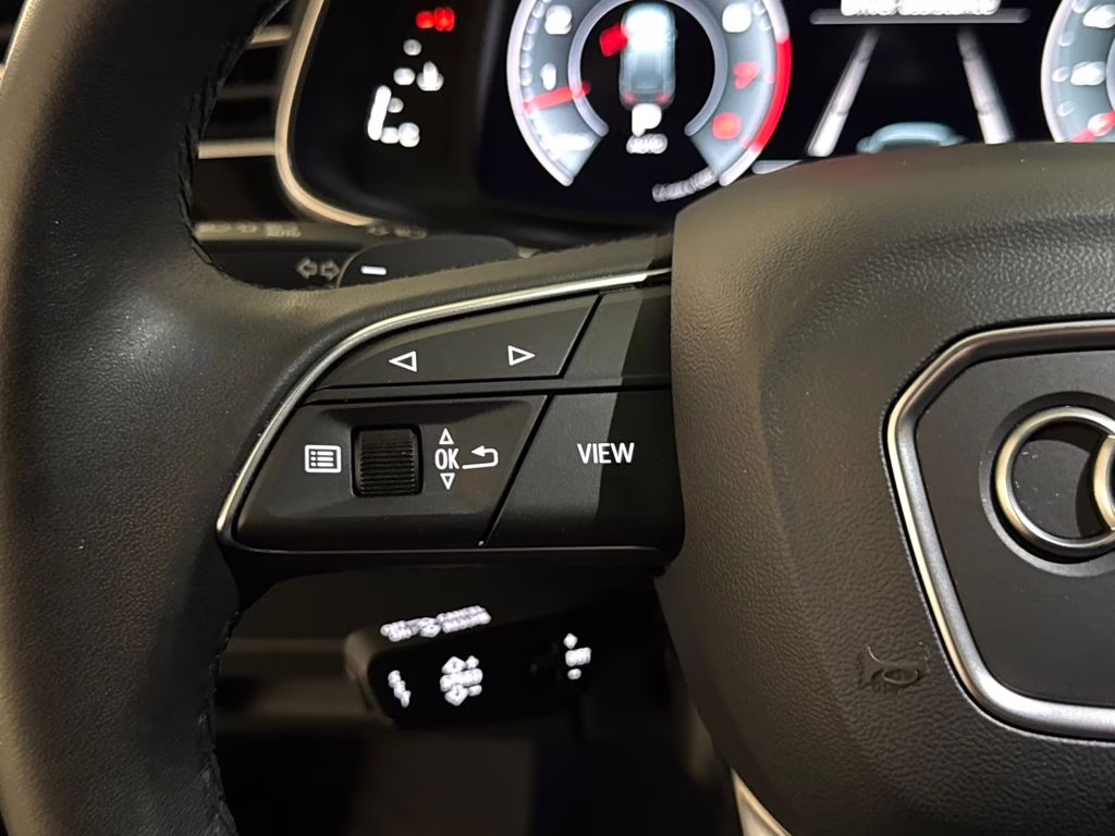 2023 Mythos Black Metallic Audi Q7 55 Premium Plus AWD SUV