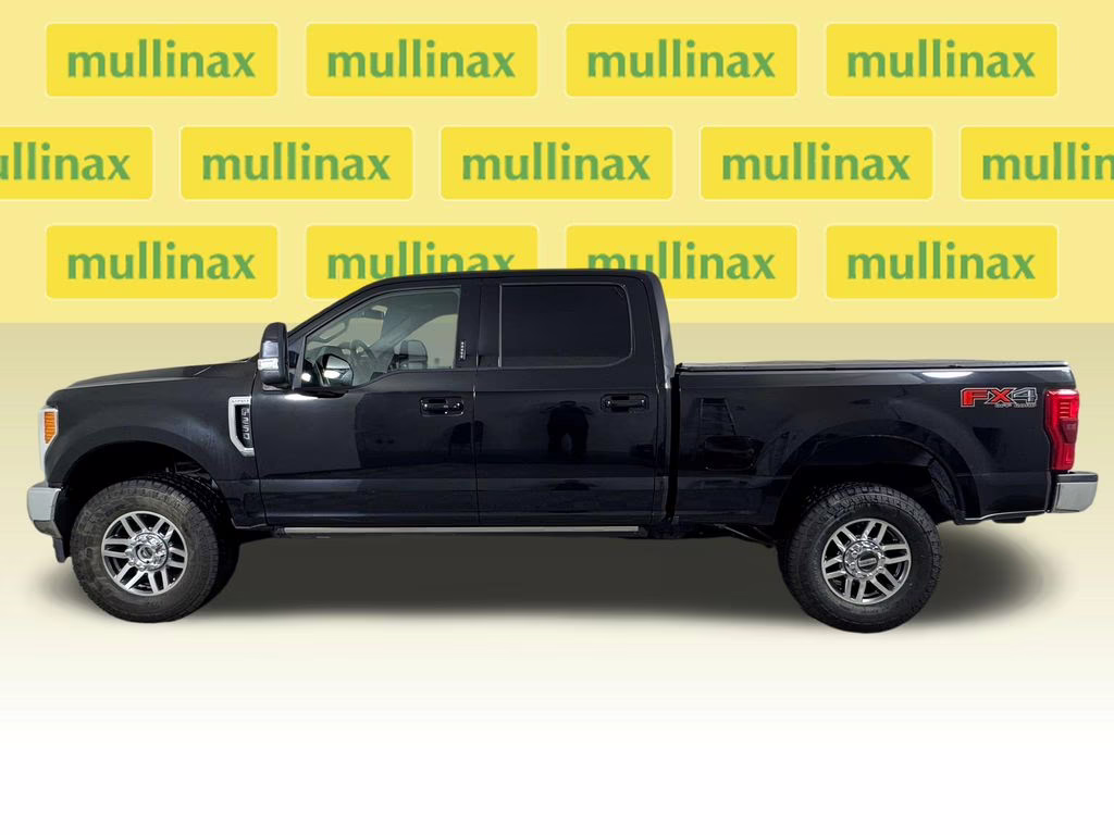 2018 Shadow Black Ford Super Duty F-250 SRW Lariat 4X4 Truck