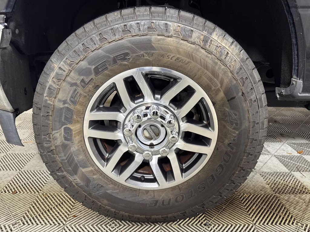 2018 Shadow Black Ford Super Duty F-250 SRW Lariat 4X4 Truck