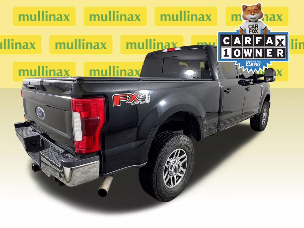 2018 Shadow Black Ford Super Duty F-250 SRW Lariat 4X4 Truck