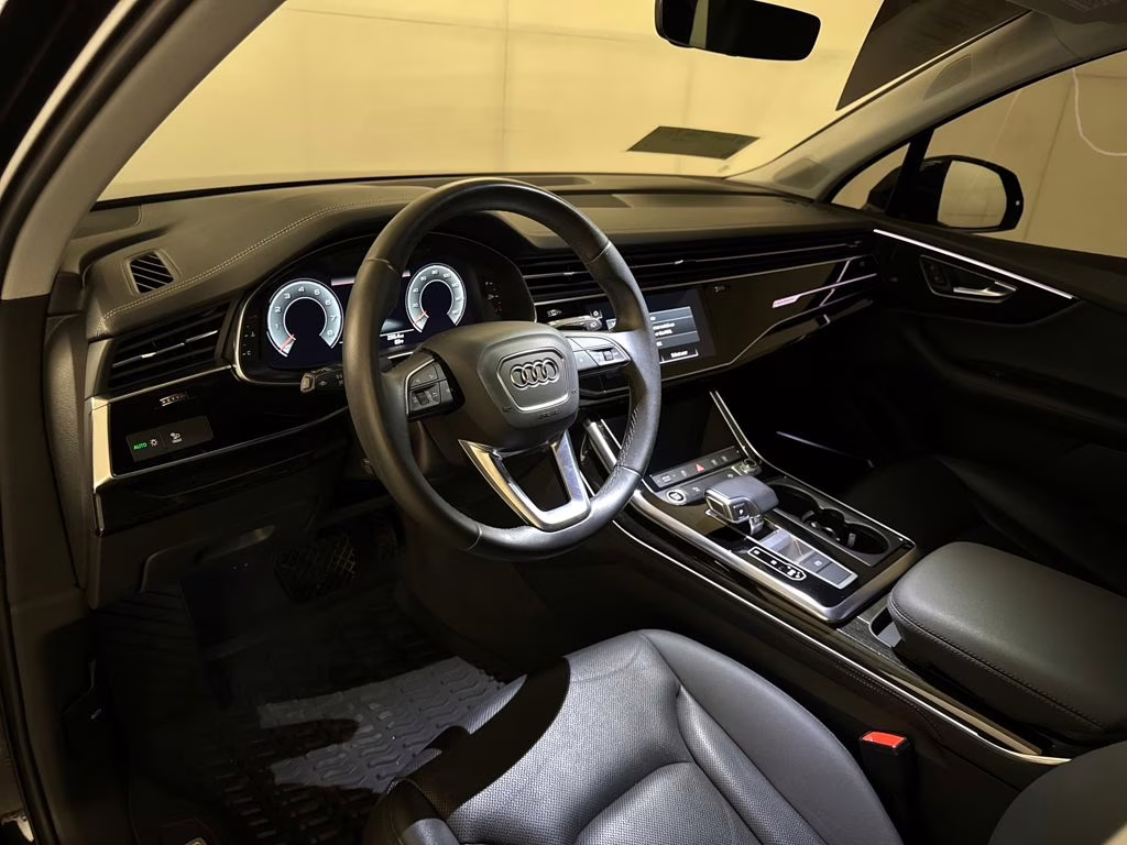 2023 Mythos Black Metallic Audi Q7 55 Premium Plus AWD SUV