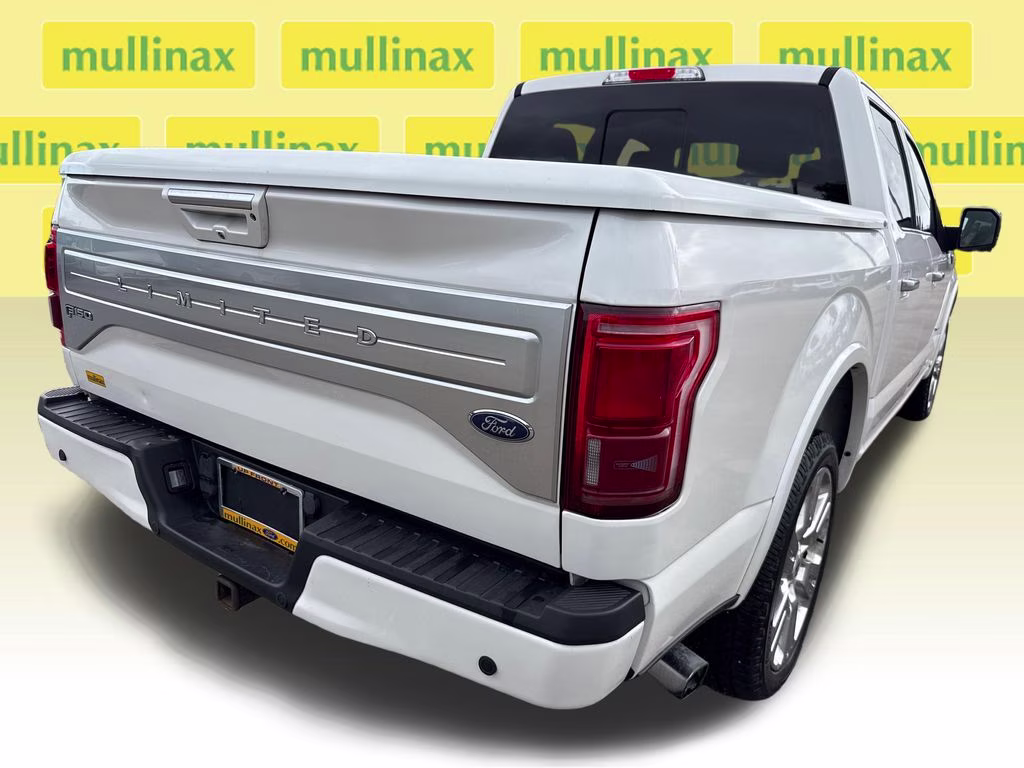 2017 White Platinum Metallic Tri-Coat Ford F-150 Limited 4X4 Truck