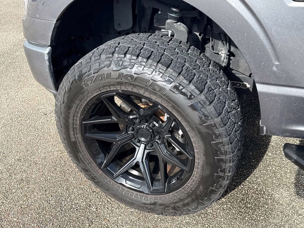 2022 Carbonized Gray Metallic Ford F-150 XLT 4X4 Truck