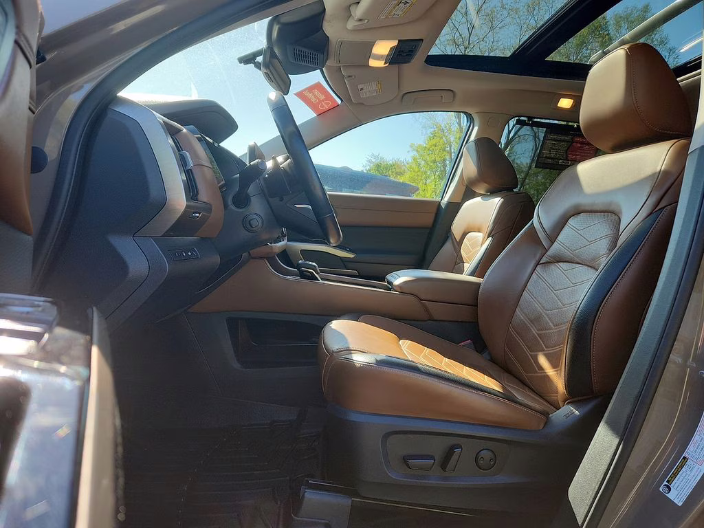 2023 Baja Storm Nissan Pathfinder Platinum FWD SUV