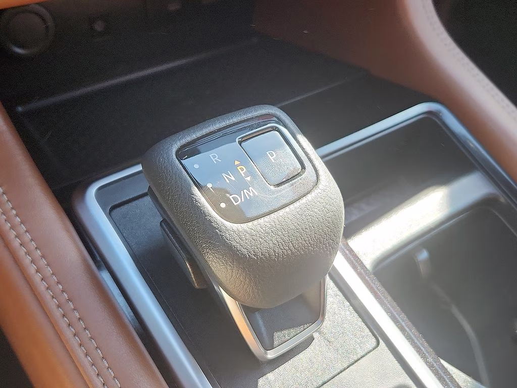2023 Nissan Pathfinder Platinum - Photo 17