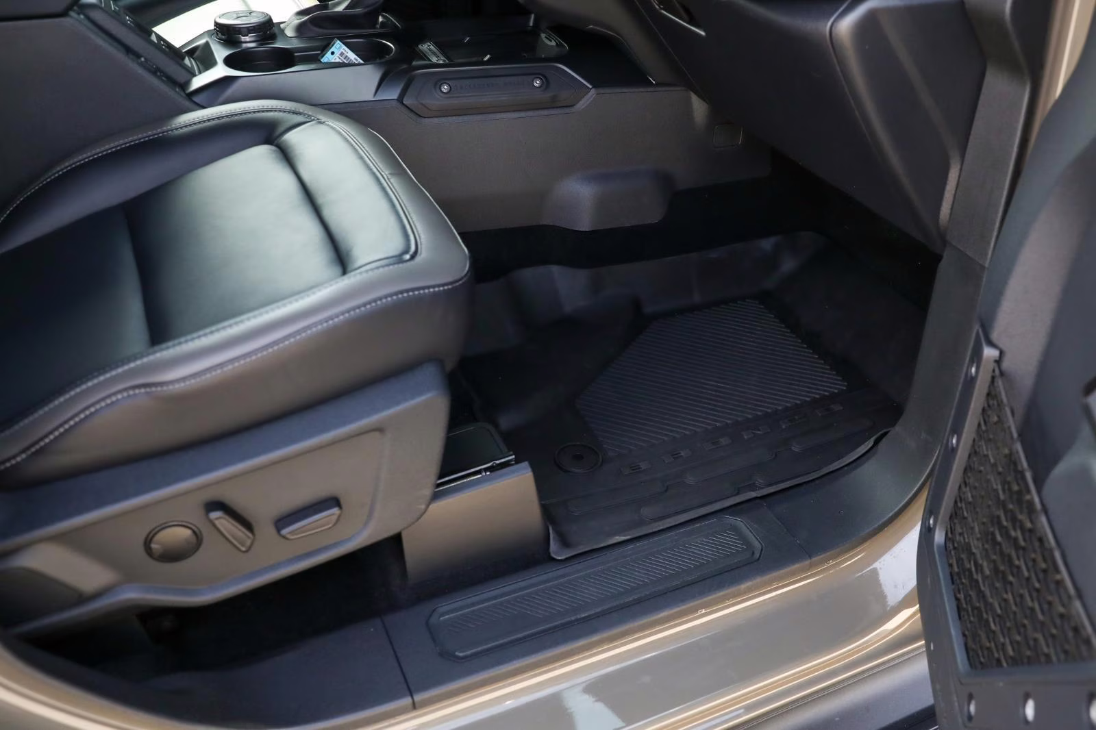 2025 Marsh Gray Ford Bronco Outer Banks 4X4 SUV