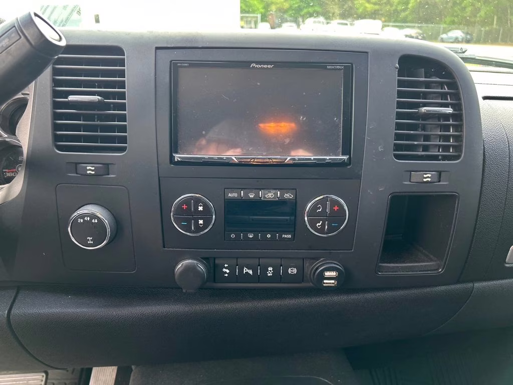 2013 Black Chevrolet Silverado 2500HD LT 4X4 Truck