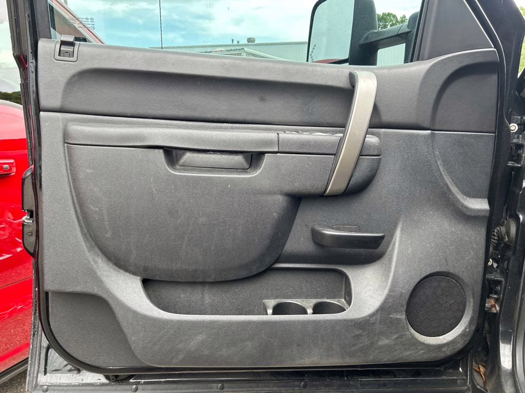 2013 Black Chevrolet Silverado 2500HD LT 4X4 Truck