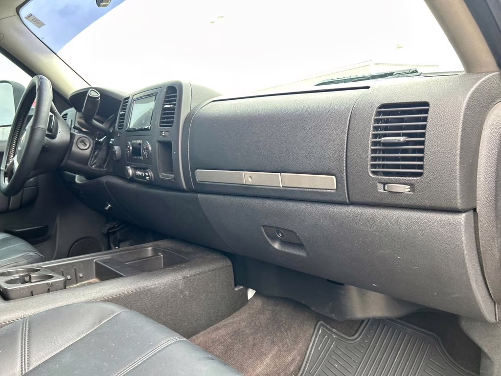 2013 Black Chevrolet Silverado 2500HD LT 4X4 Truck