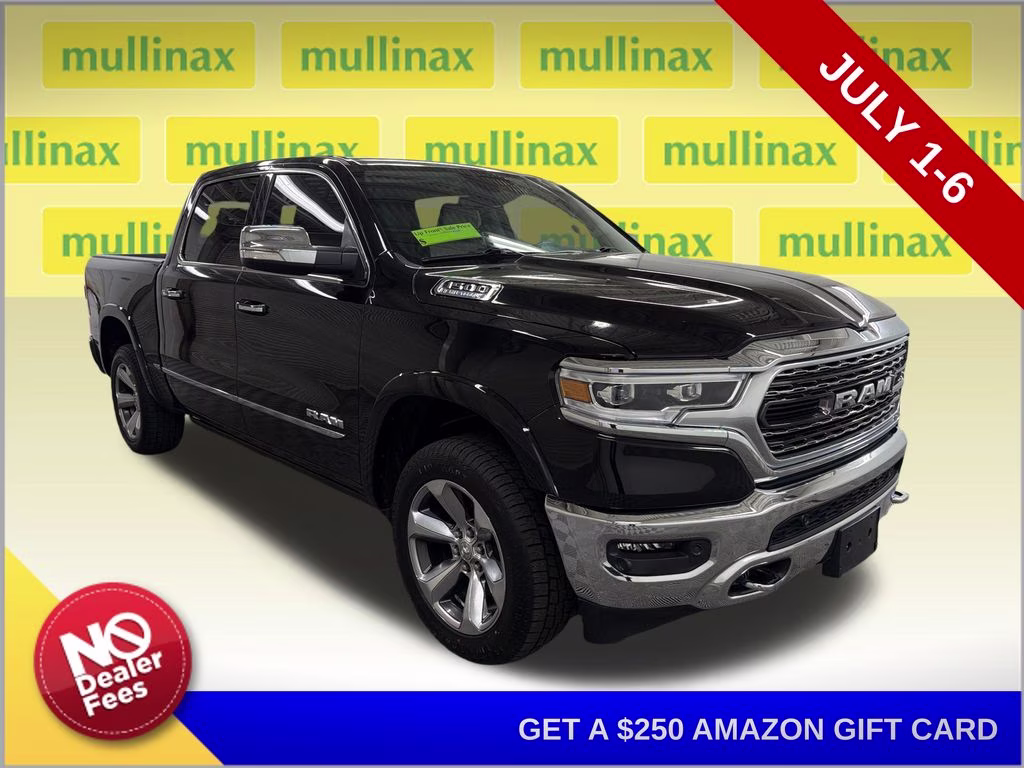 2022 Diamond Black Crystal Pearlcoat Ram 1500 Limited 4X4 Truck