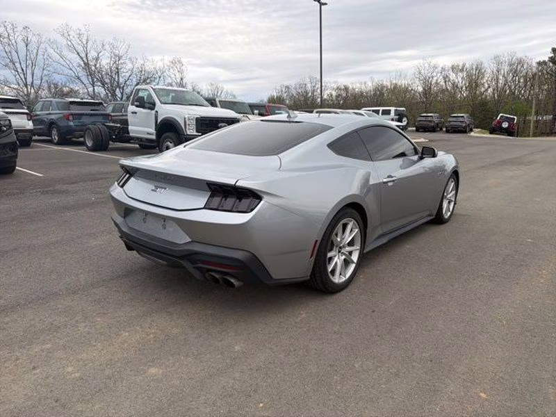 2024 Iconic Silver Metallic Ford Mustang GT Premium RWD Coupe