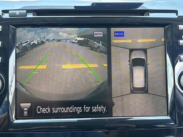 2022 Pearl White Nissan Murano SL FWD SUV