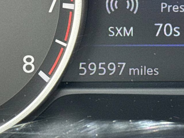 2022 Pearl White Nissan Murano SL FWD SUV