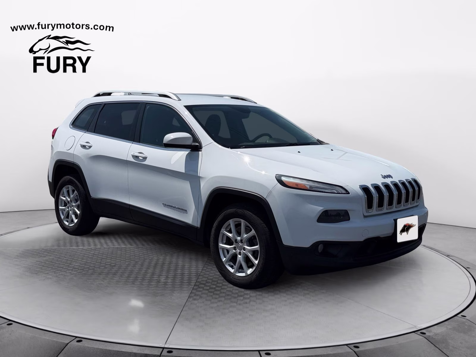 2014 Bright White Clearcoat Jeep Cherokee Latitude 4X4 SUV