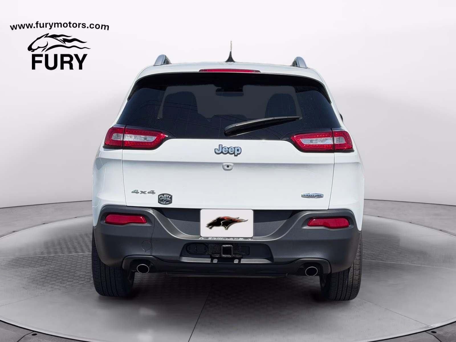 2014 Bright White Clearcoat Jeep Cherokee Latitude 4X4 SUV
