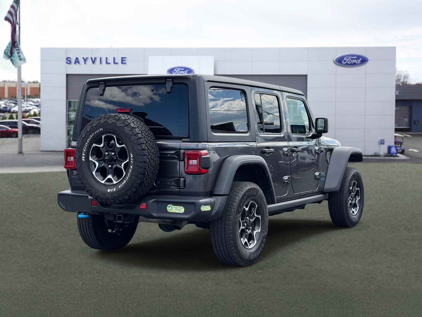 2022 Gray Jeep Wrangler 4xe Unlimited Rubicon 4x4 4X4 SUV
