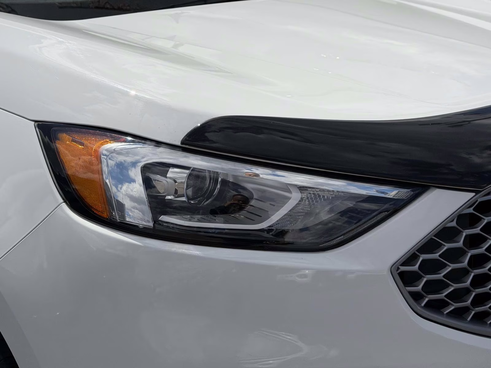 2023 White Ford Edge SE AWD AWD SUV