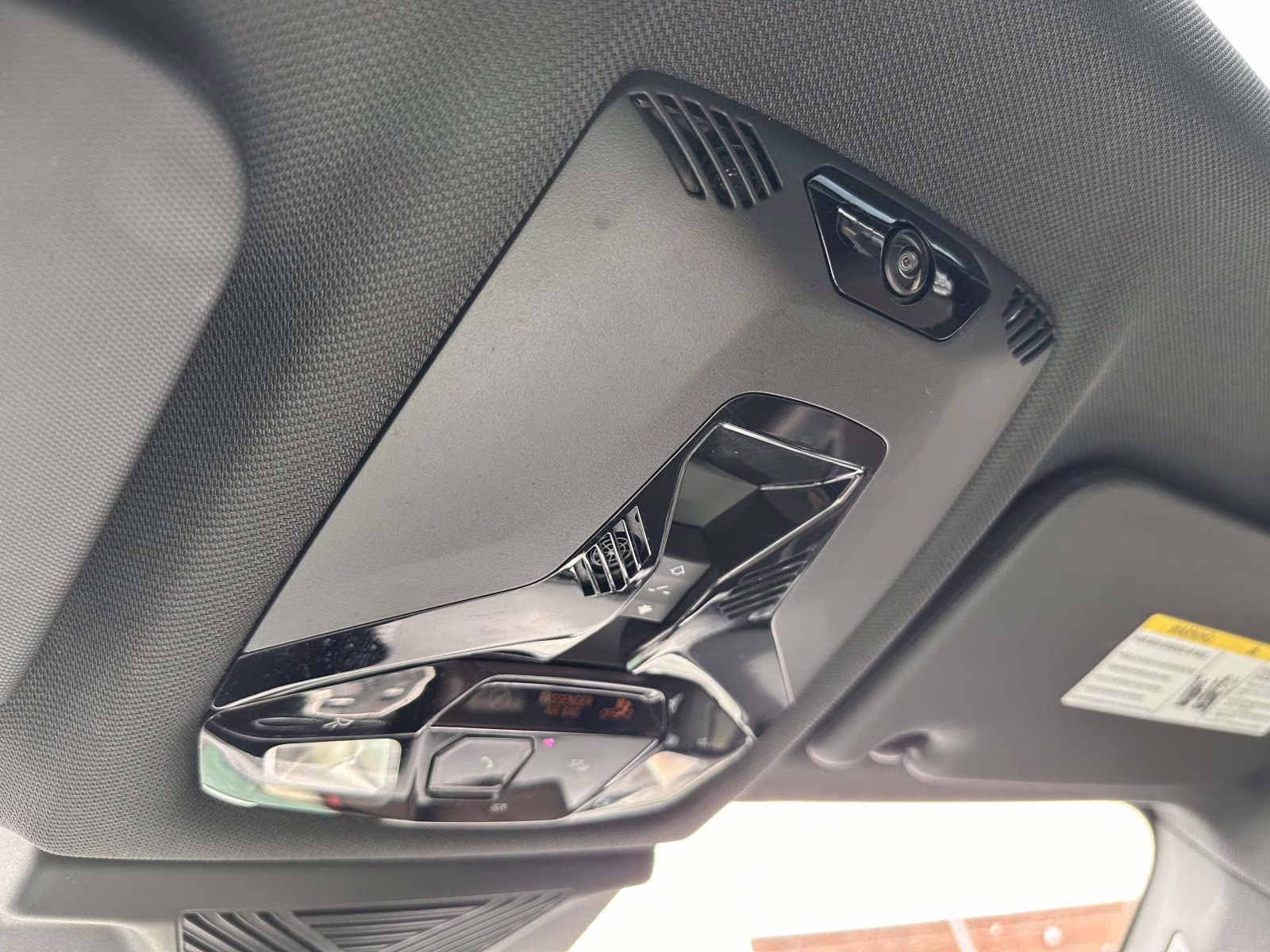 2023 Alpine White BMW X1 xDrive28i Sports Activity Vehicle AWD SUV