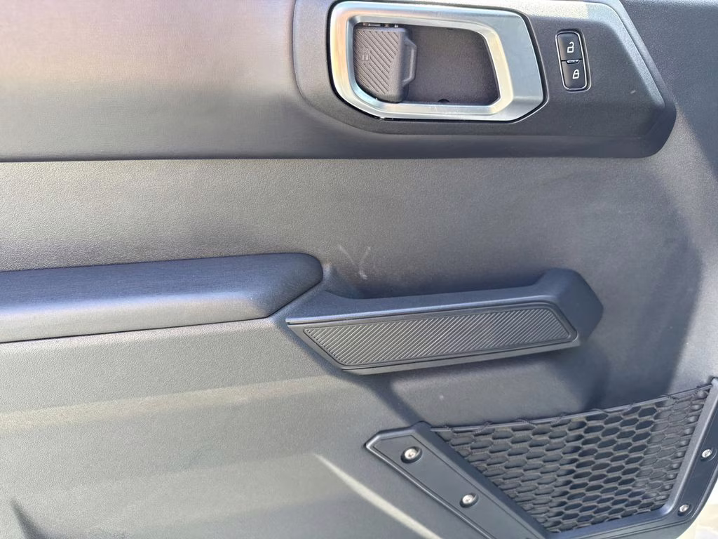 2025 Desert Sand Ford Bronco Outer Banks 4X4 SUV