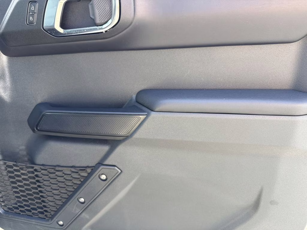 2025 Desert Sand Ford Bronco Outer Banks 4X4 SUV