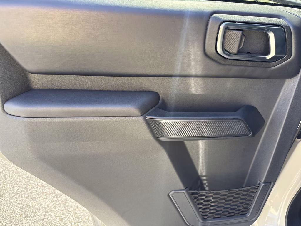 2025 Desert Sand Ford Bronco Outer Banks 4X4 SUV