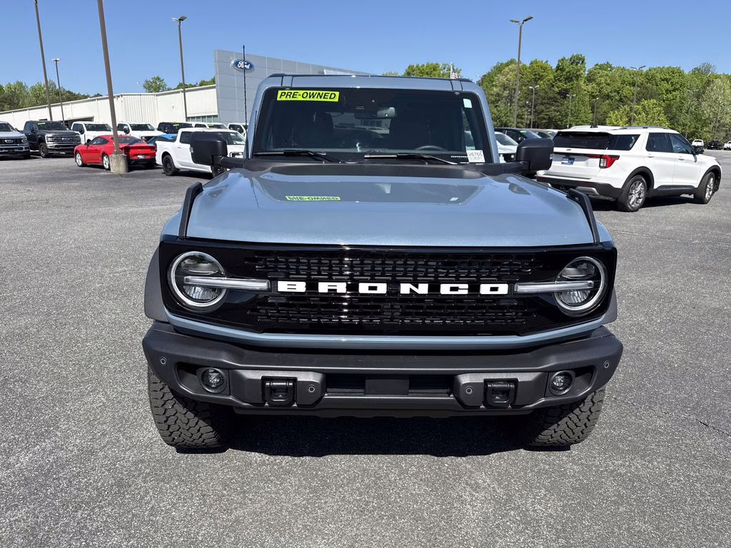 2025 Azure Gray Metallic Tri-Coat Ford Bronco Badlands 4X4 SUV