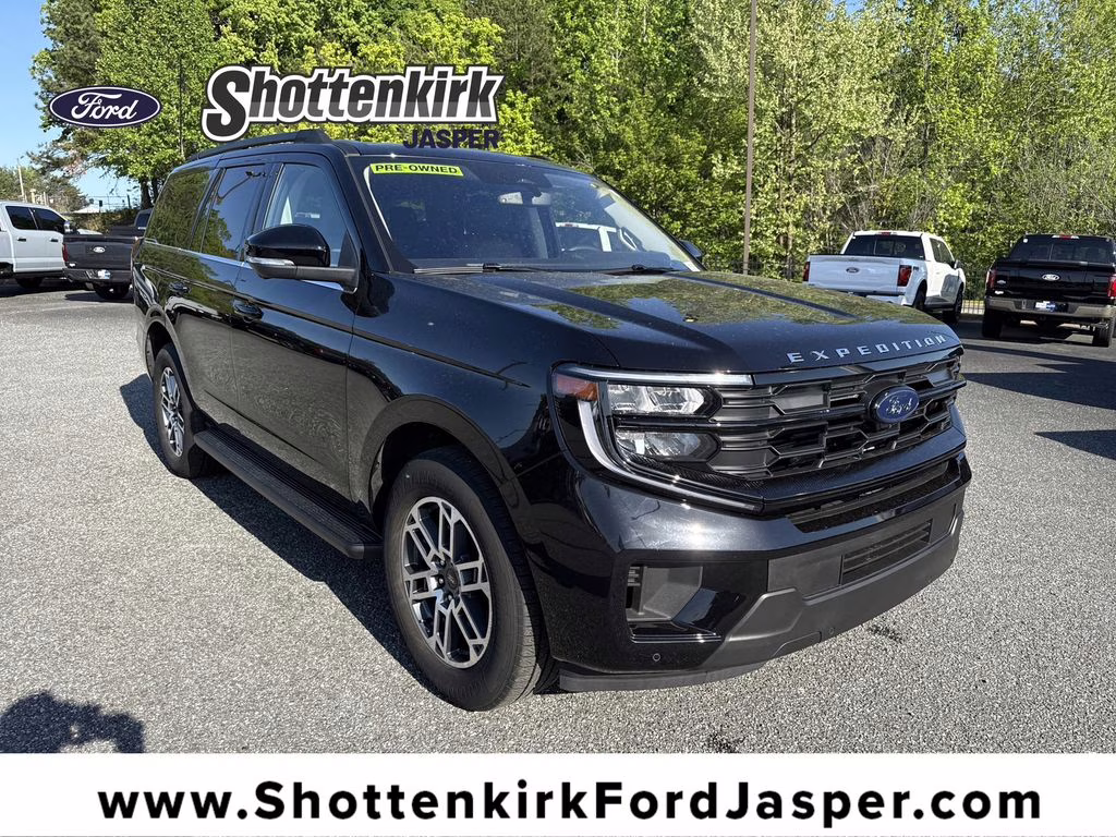 2025 Agate Black Metallic Ford Expedition Active RWD SUV