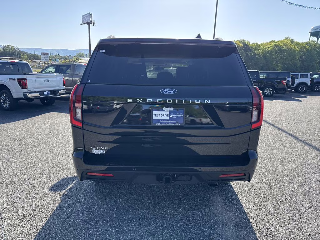 2025 Agate Black Metallic Ford Expedition Active RWD SUV