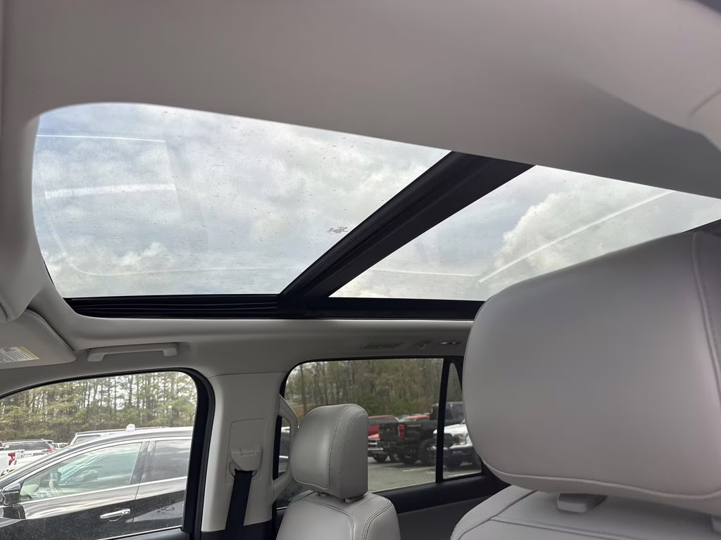 2025 Agate Black Metallic Ford Expedition Active 4X4 SUV