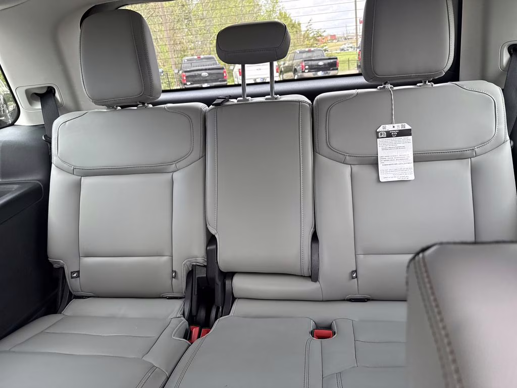 2025 Agate Black Metallic Ford Expedition Active 4X4 SUV