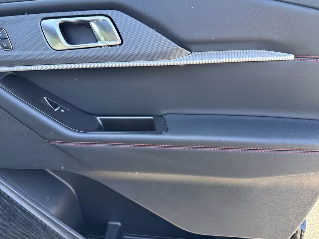 2026 Agate Black Metallic Ford Explorer ST-Line 4X4 SUV