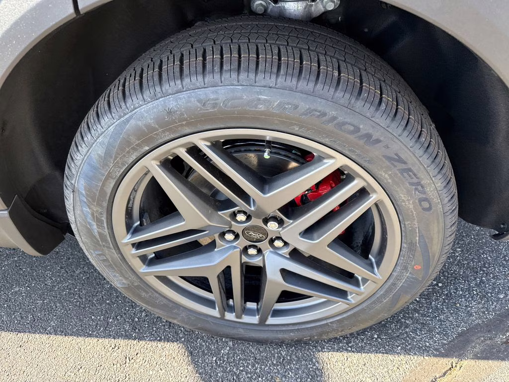 2026 Agate Black Metallic Ford Explorer ST-Line 4X4 SUV