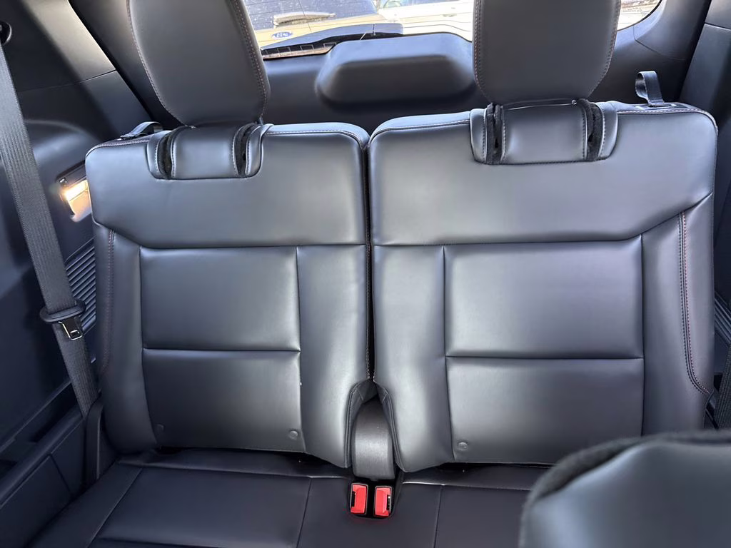 2026 Agate Black Metallic Ford Explorer ST-Line 4X4 SUV