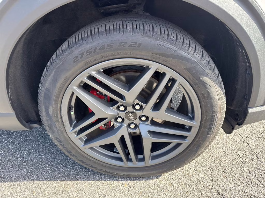 2025 White Metallic Ford Explorer ST-Line 4X4 SUV