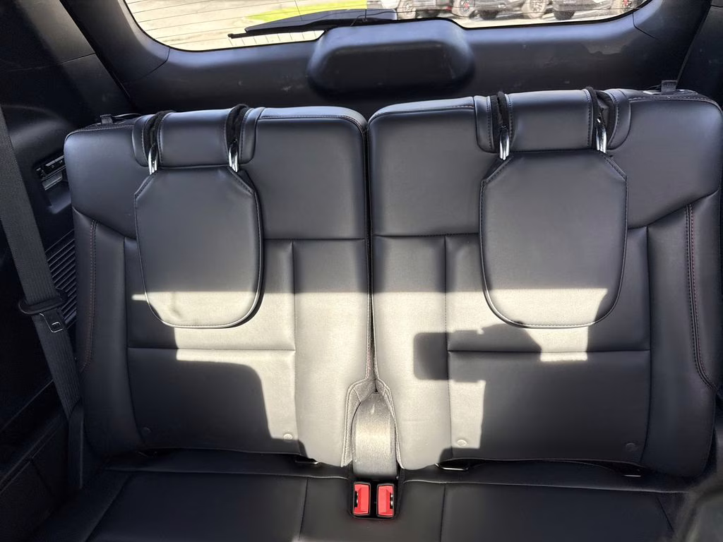 2025 White Metallic Ford Explorer ST-Line 4X4 SUV