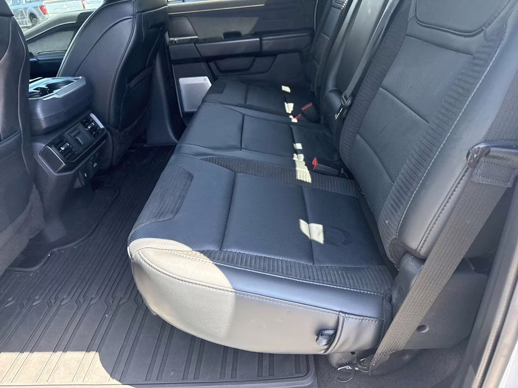 2023 Avalanche Ford F-150 Raptor 4X4 Truck