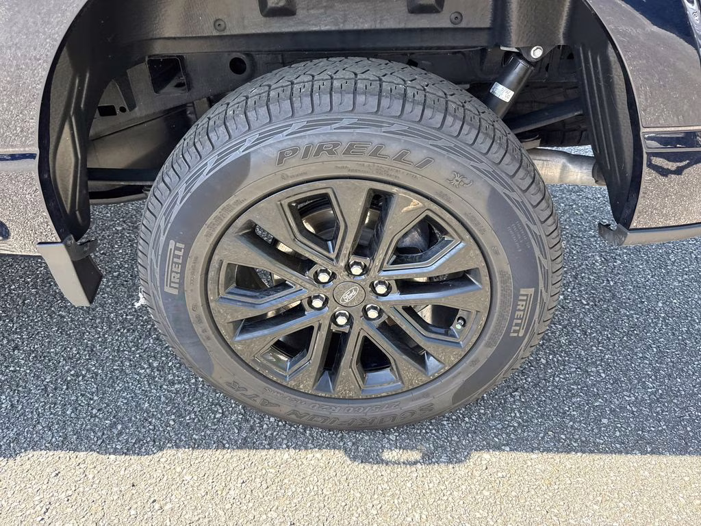 2025 Antimatter Blue Metallic Ford F-150 XLT 4X4 Truck